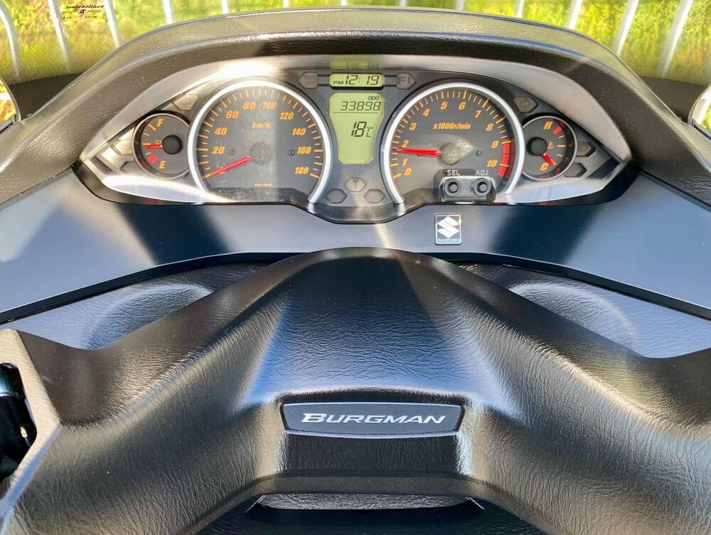 Suzuki Burgman AN 400 ABS (2010 - 13) (3)