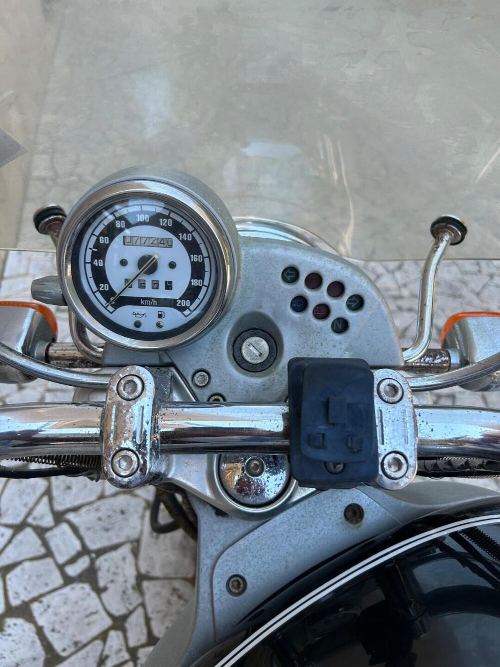 Bmw R 1200 C Classic (2)