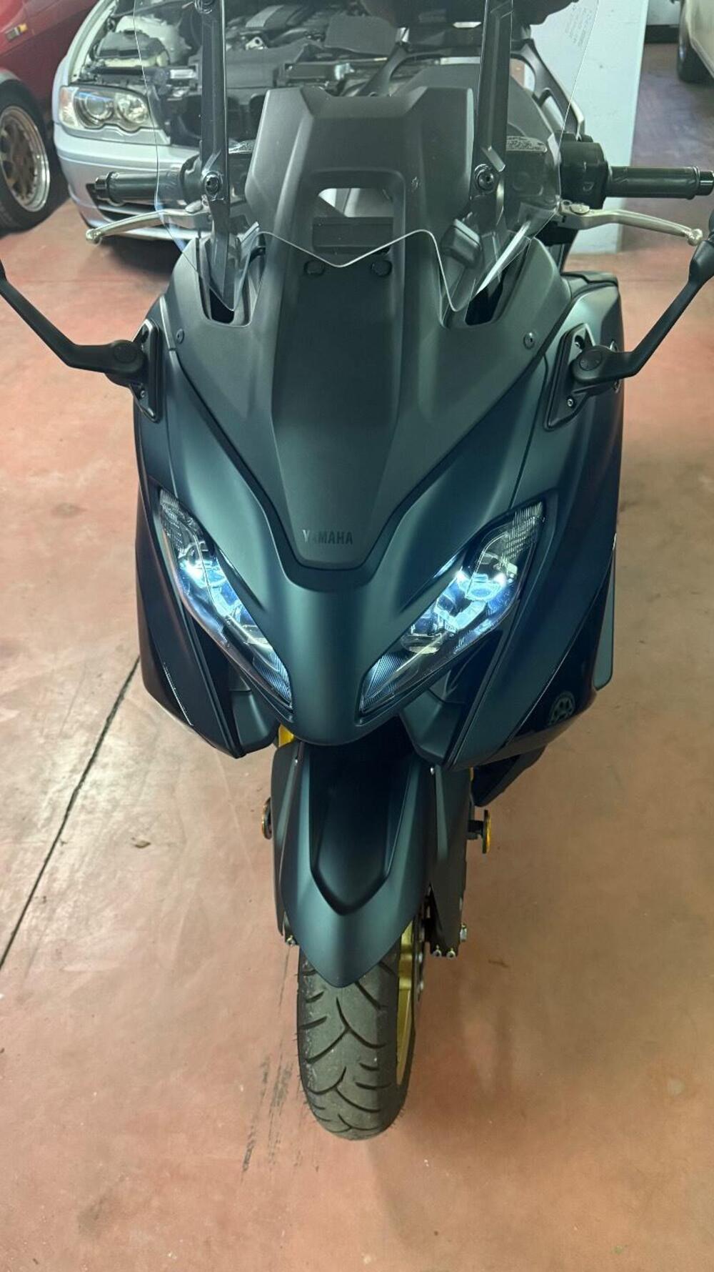 Yamaha T-Max 560 (2022 - 24) (10)