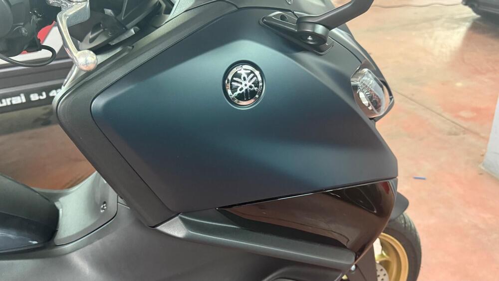 Yamaha T-Max 560 (2022 - 24) (14)