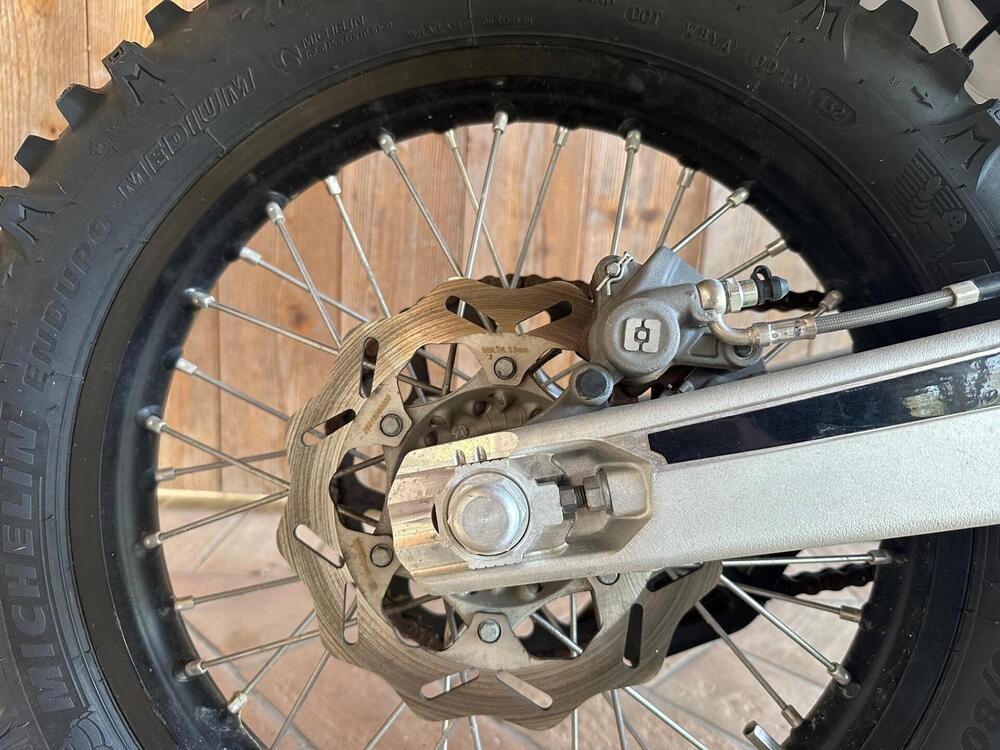 Husqvarna FE 250 (2022) (6)