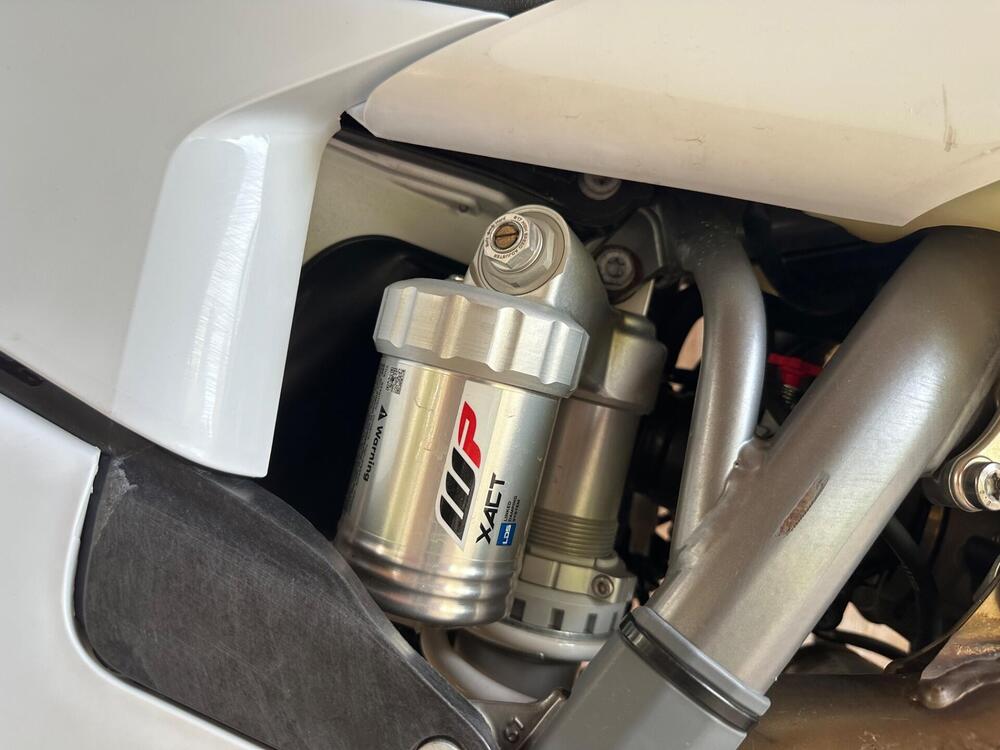 Husqvarna FE 250 (2022) (7)