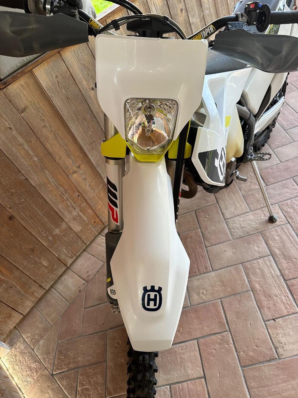 Husqvarna FE 250 (2022) (12)