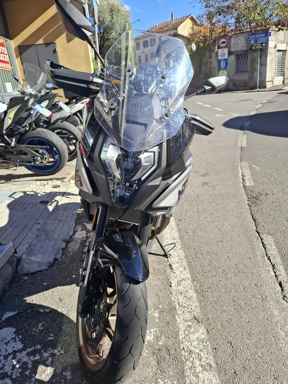 CFMOTO 700MT (2024 - 26) (3)