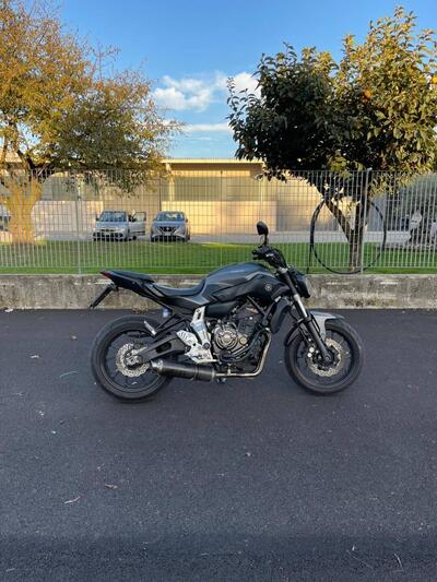 Yamaha MT-07 ABS (2014 - 16) usata