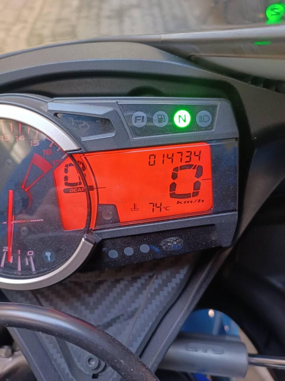 Suzuki GSX R 600 (2011 - 16) (8)