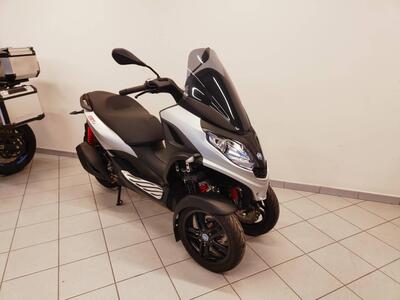 Piaggio MP3 300 Sport ABS Hpe (2021 - 24) nuova