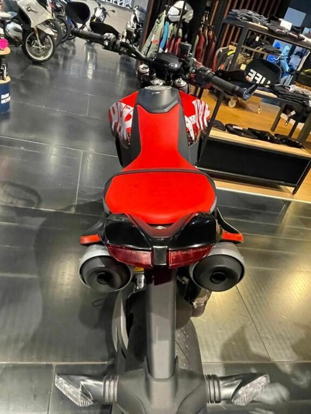 Ducati Hypermotard 950 RVE (2022 - 25) (6)