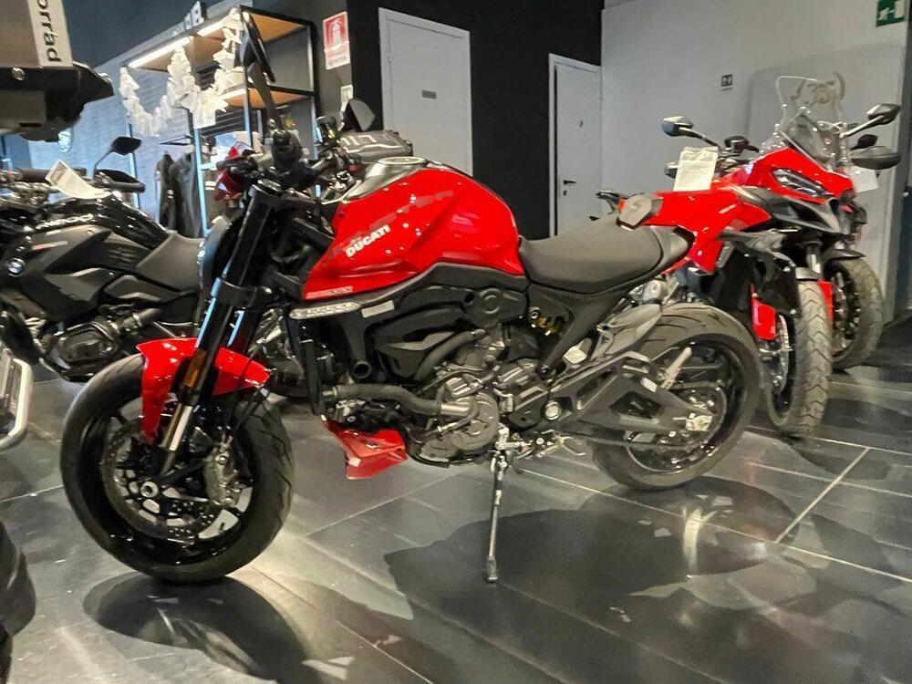 Ducati Monster 937 (2021 - 25) (5)