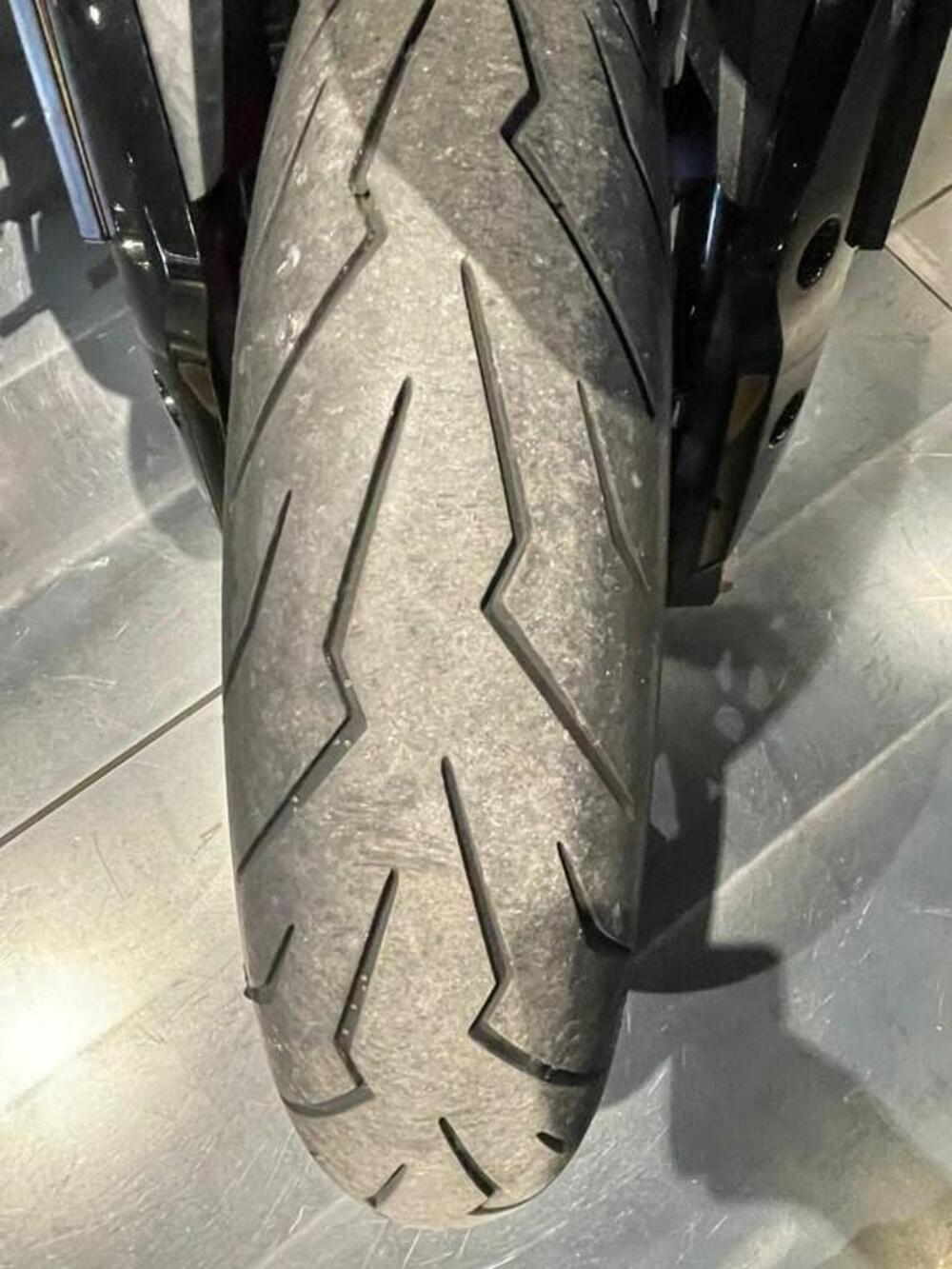 Ducati Hypermotard 950 RVE (2022 - 25) (8)