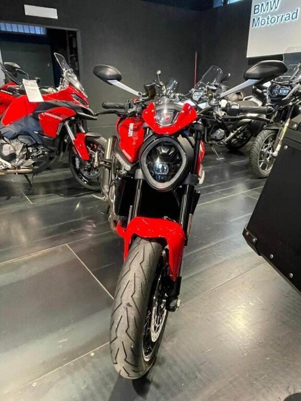 Ducati Monster 937 (2021 - 25) (14)