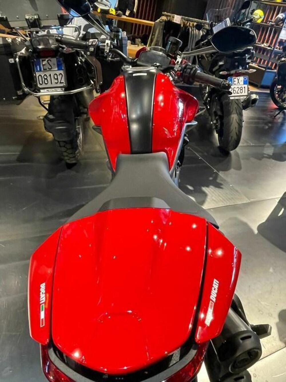 Ducati Monster 937 (2021 - 25) (8)