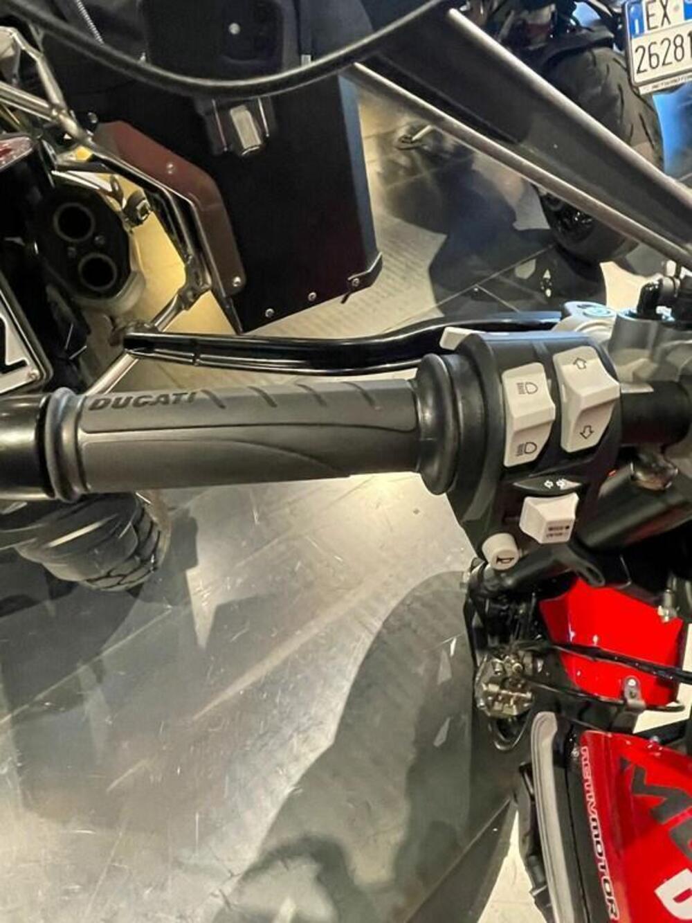 Ducati Monster 937 (2021 - 25) (6)