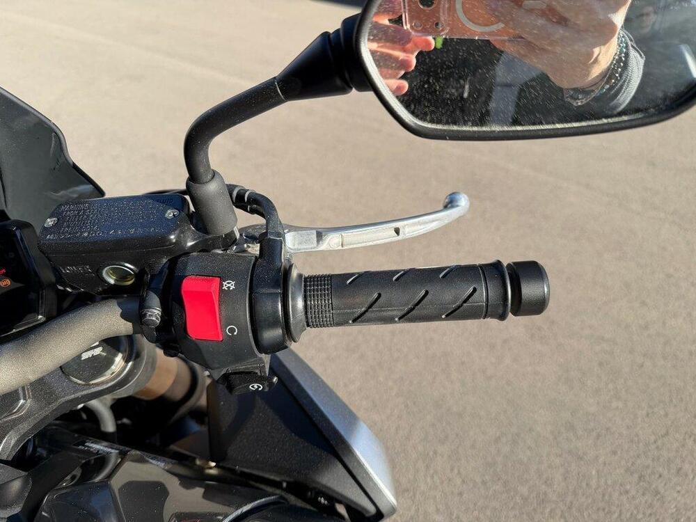 Honda CB 650 R (2021 - 23) (10)