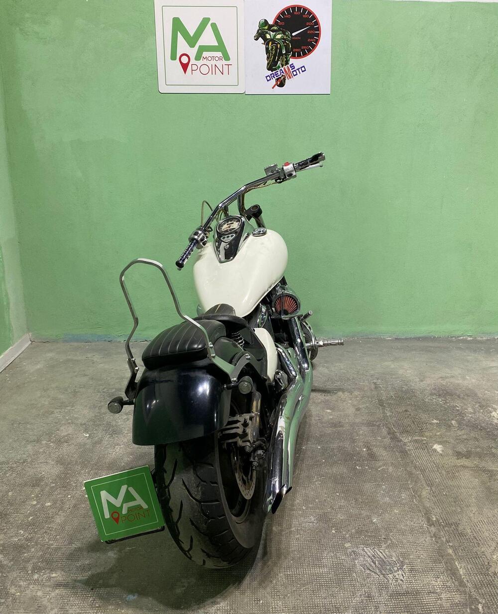 Kawasaki Vulcan VN 900 Classic (2006 - 10) (4)