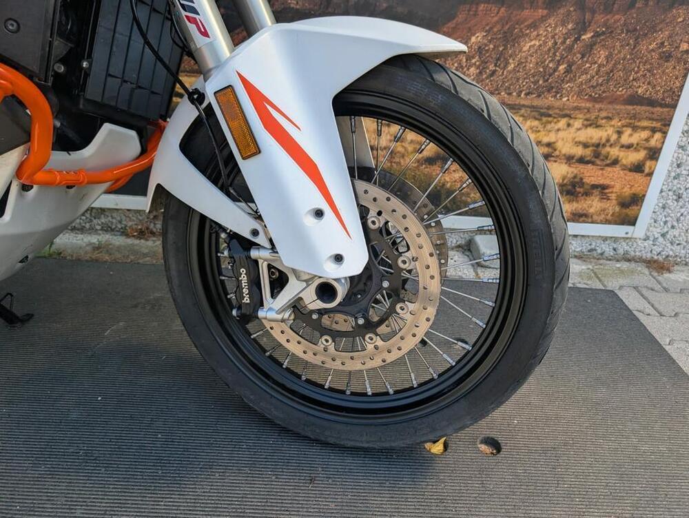 KTM 1290 Super Adventure R (2021) (6)