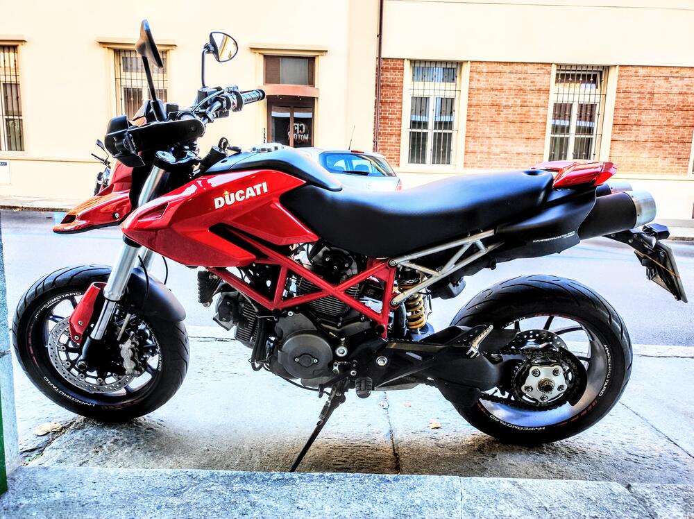 Ducati Hypermotard 796 (2012) (2)