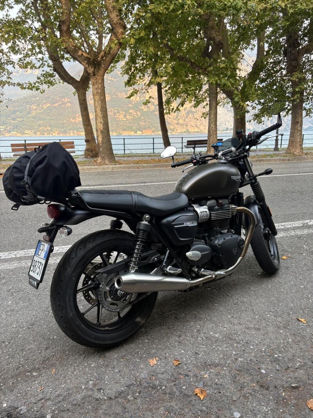Triumph Street Twin 900 (2019 - 20) (3)