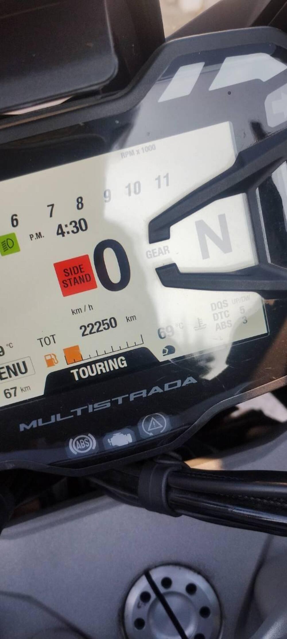 Ducati Multistrada V2 S (2022 - 24) (2)