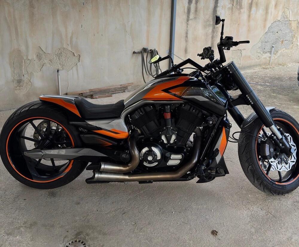 Harley-Davidson 1250 V-Rod Muscle (2009 - 17) - VRSCF (4)