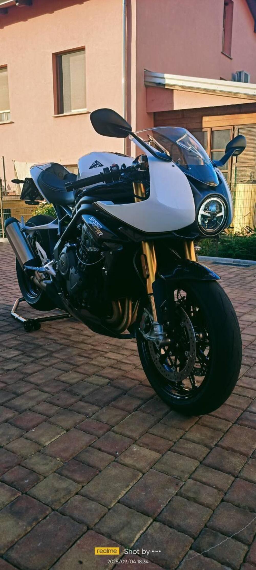 Triumph Speed Triple 1200 RR (2022 - 26) (4)