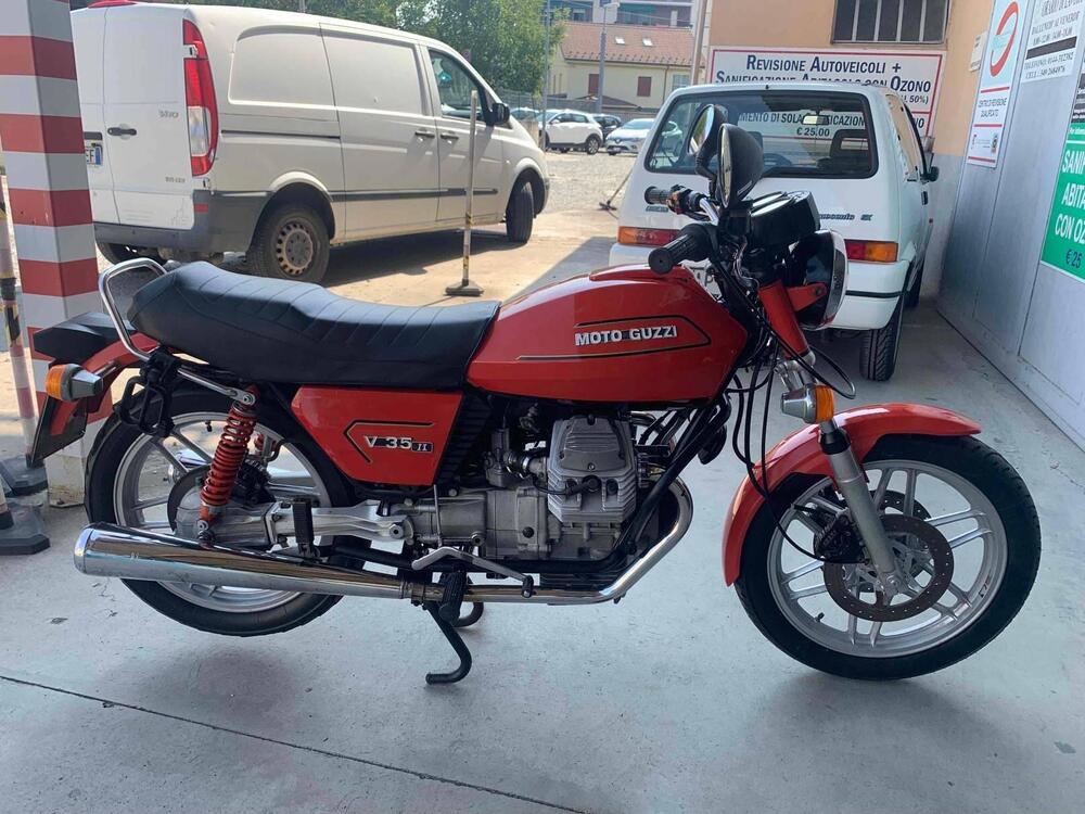 Moto Guzzi V35 II (10)
