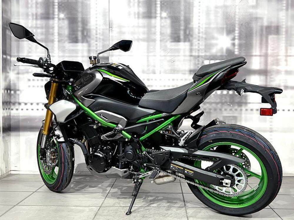 Kawasaki Z 900 SE (2025 - 26) (2)
