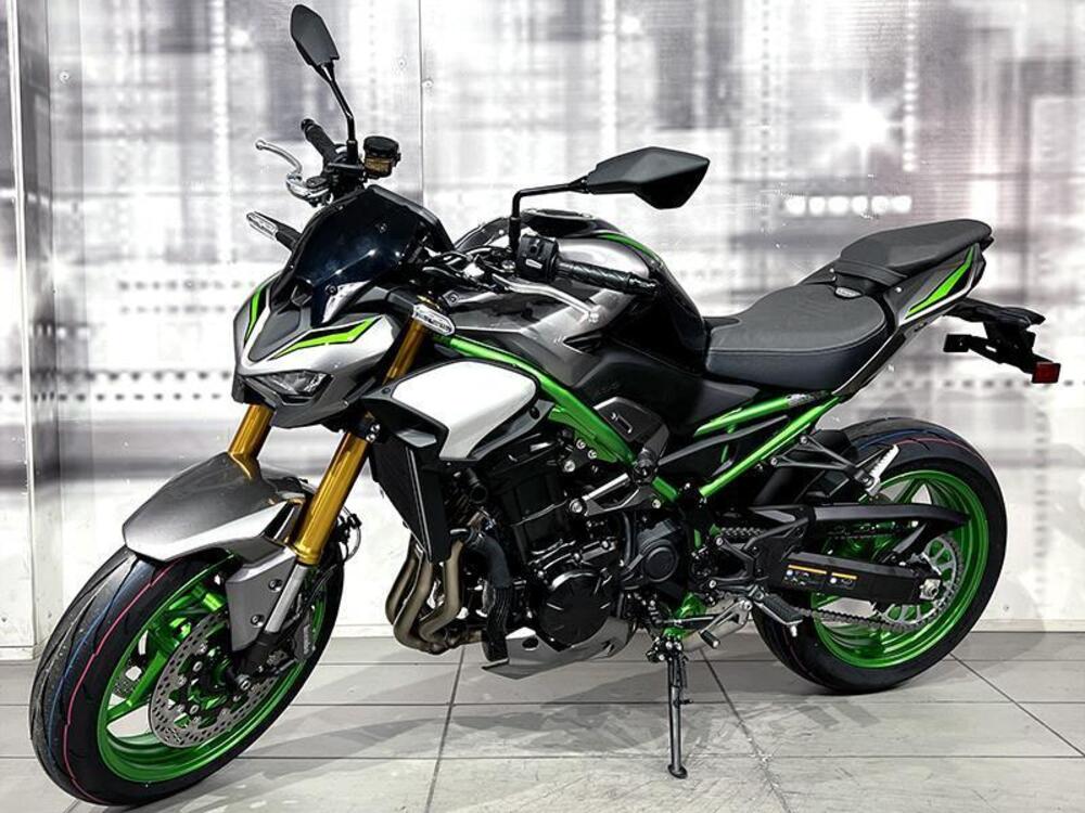 Kawasaki Z 900 SE (2025 - 26) (7)