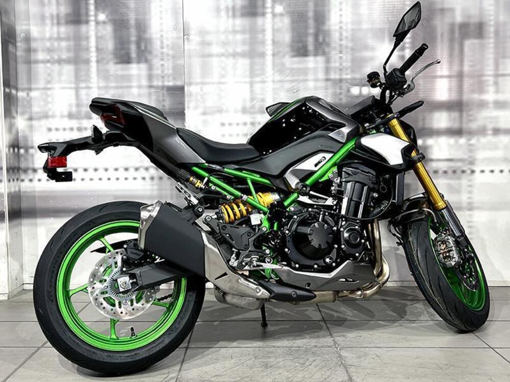 Kawasaki Z 900 SE (2025 - 26) (8)