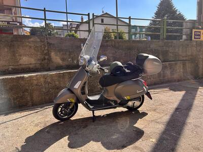 Vespa GTS 300 Super Tech (2023 - 24) usata