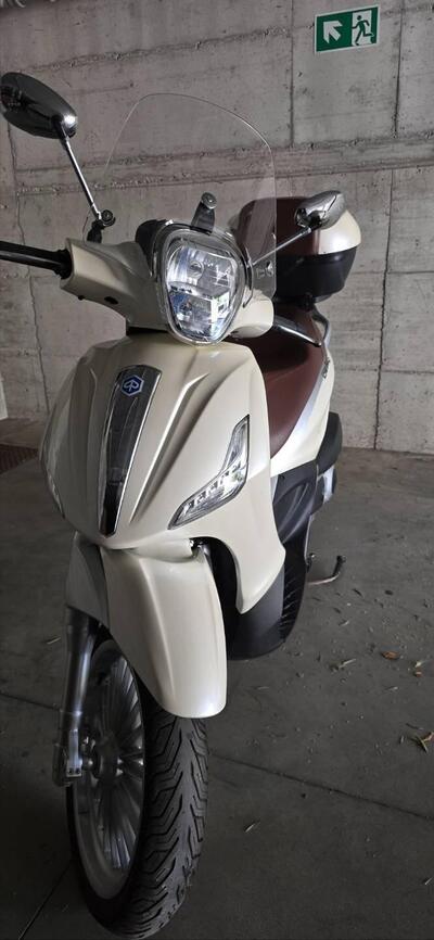 Piaggio Beverly 300 i.e. (2010 - 16) usata