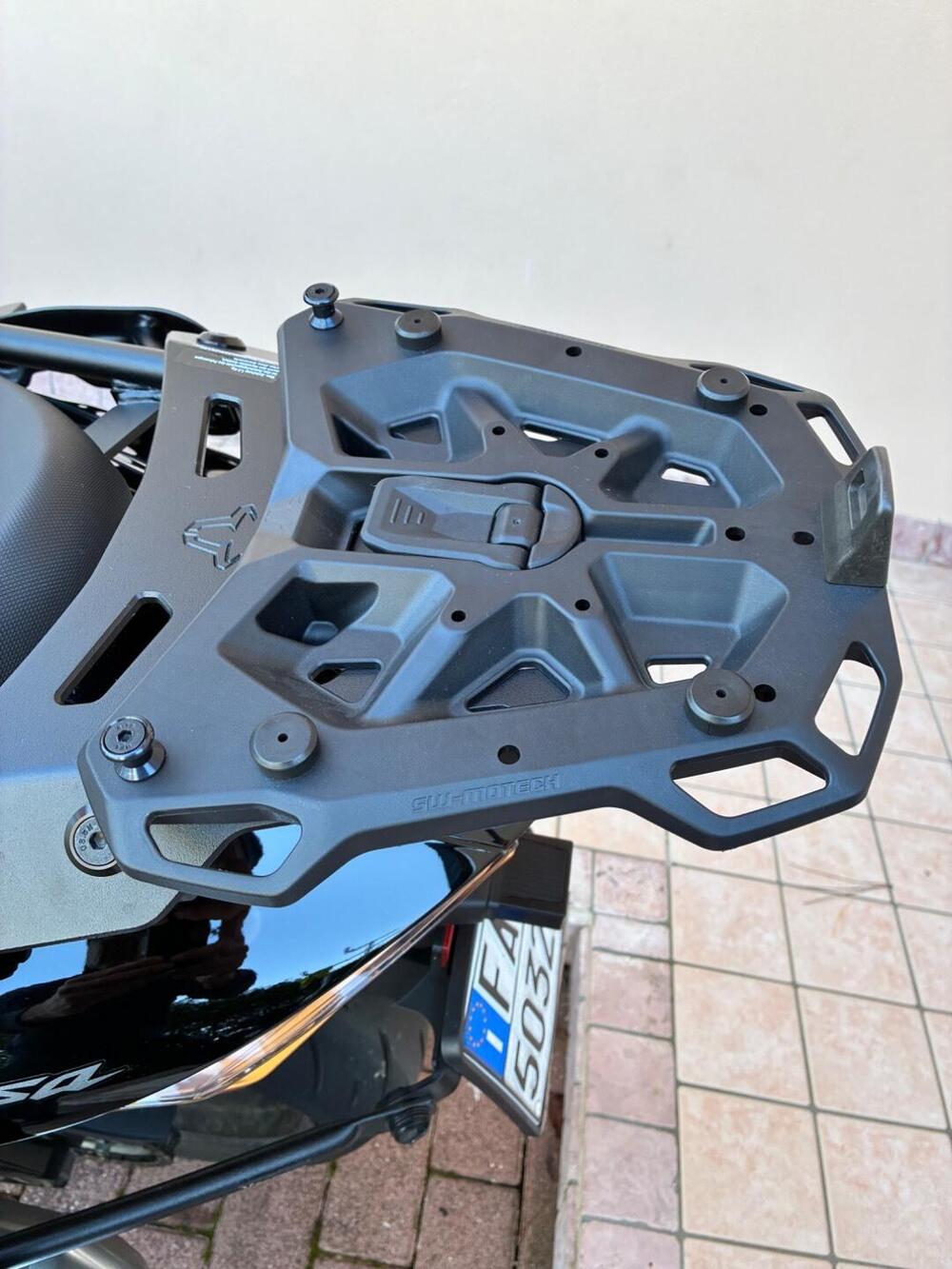 Suzuki GSX 1300 R Hayabusa (2021 - 24) (6)