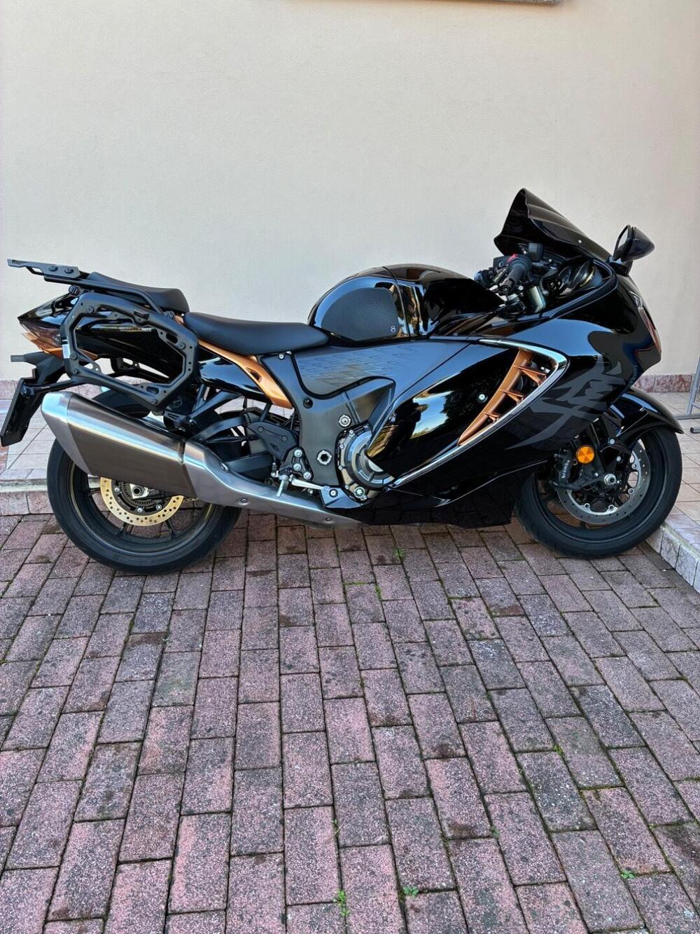 Suzuki GSX 1300 R Hayabusa (2021 - 24) (14)