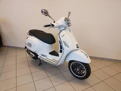 Vespa GTS 310 Super (2025) usata