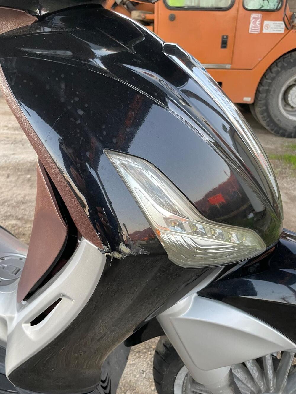 Piaggio Beverly 300 i.e. (2010 - 16) (13)