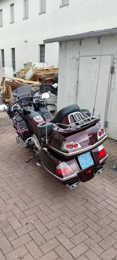 Honda GL 1800 Gold Wing (2007 - 11) usata