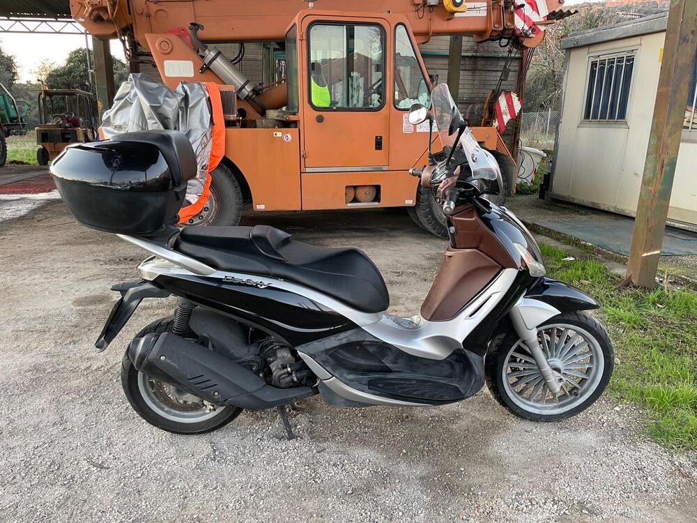 Piaggio Beverly 300 i.e. (2010 - 16) (6)