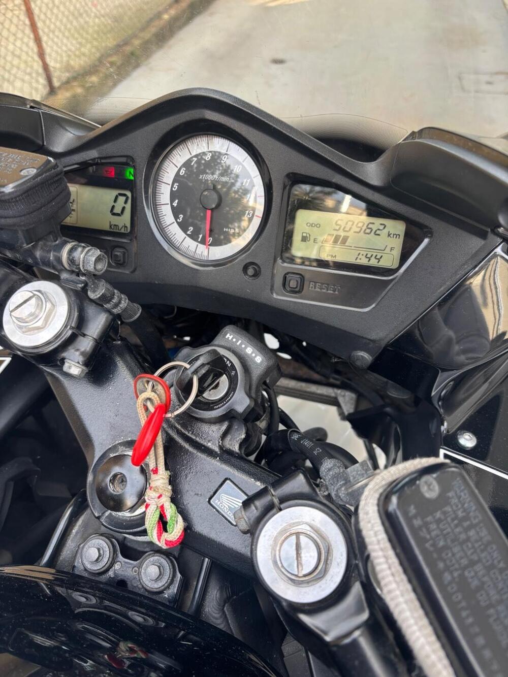 Honda VFR 800 (2006 - 13) (8)