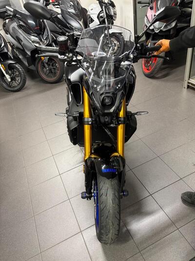 Yamaha MT-09 SP (2021 - 23) usata