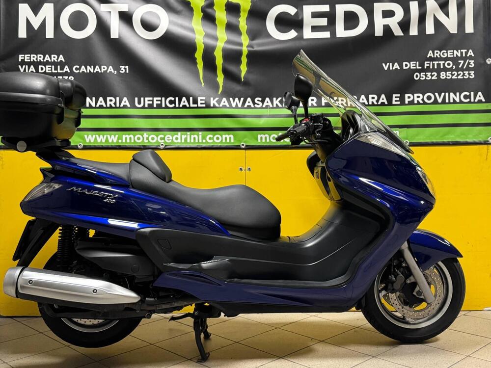 Yamaha Majesty 400 (2004 - 08) (3)