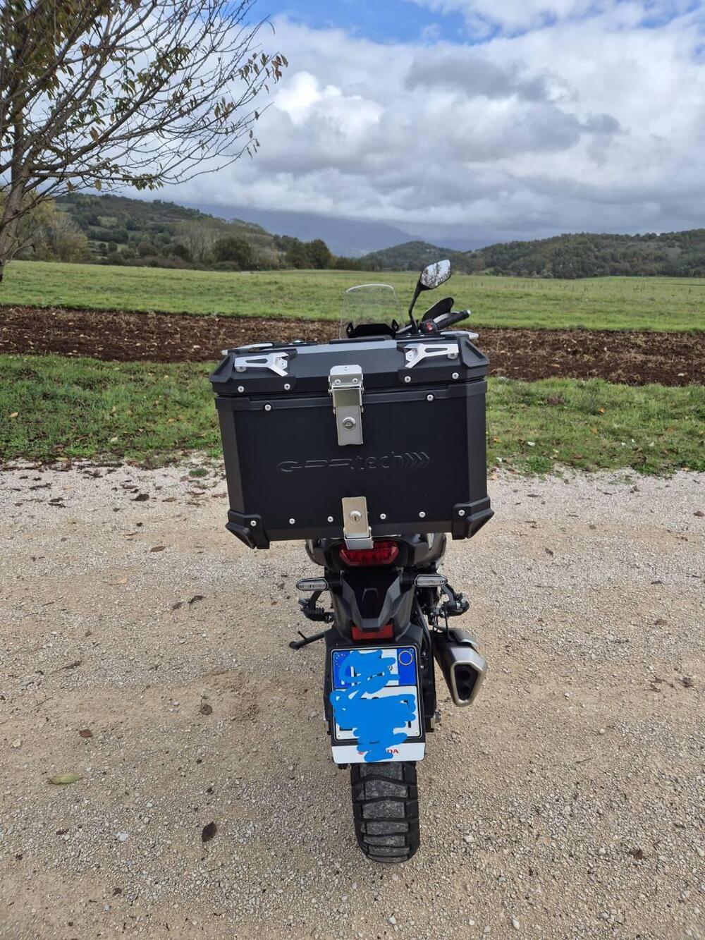 Honda Transalp XL750 (2025) (4)