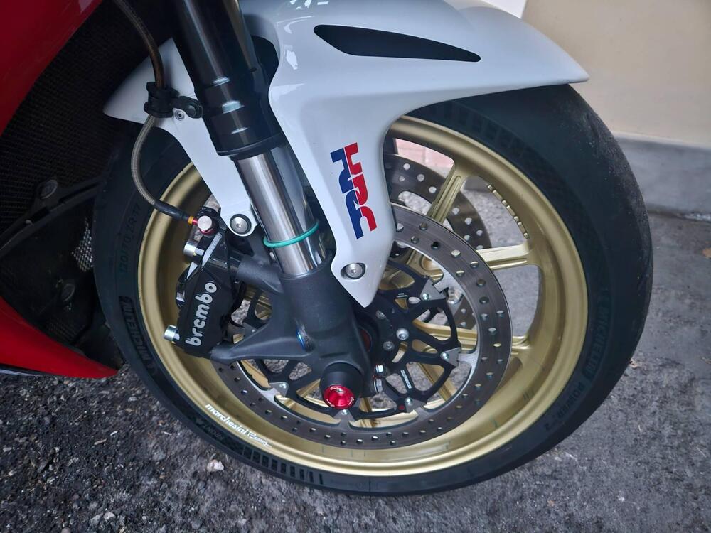 Honda CBR 1000 RR Fireblade (2012 - 16) (7)