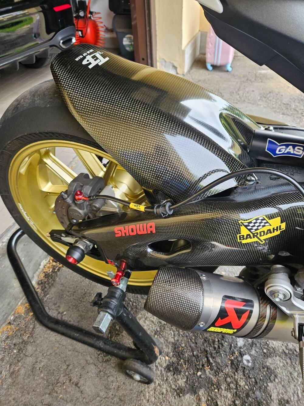 Honda CBR 1000 RR Fireblade (2012 - 16) (12)