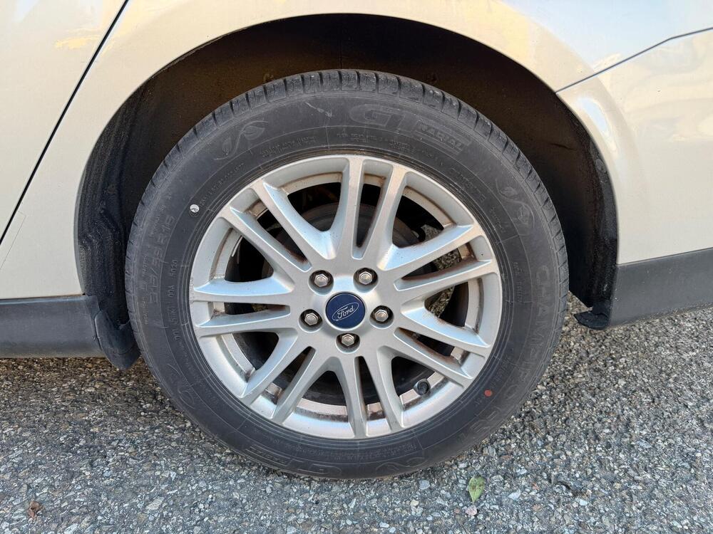 Ford Focus Station Wagon usata a Reggio Emilia (13)
