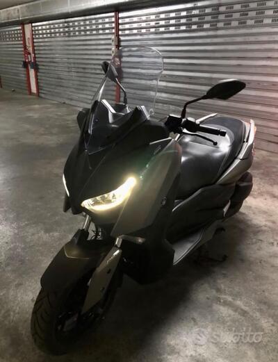 Yamaha X-Max 300 ABS (2017 - 20) usata