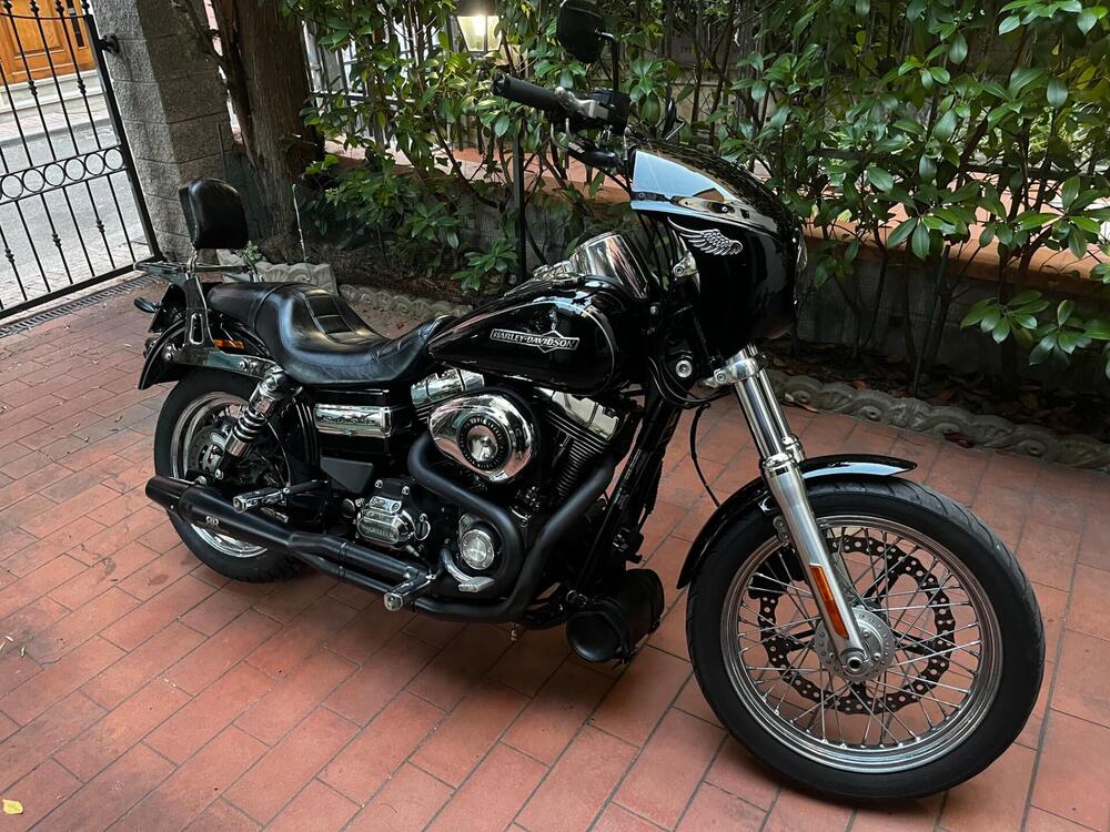Harley-Davidson 1584 Super Glide Custom (2008 - 13) - FXDC