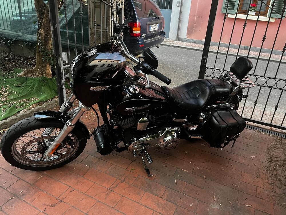 Harley-Davidson 1584 Super Glide Custom (2008 - 13) - FXDC (3)