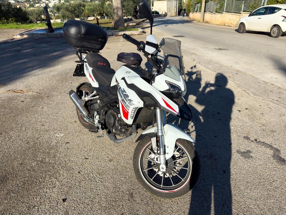 Benelli TRK 251 (2022 - 25) (2)