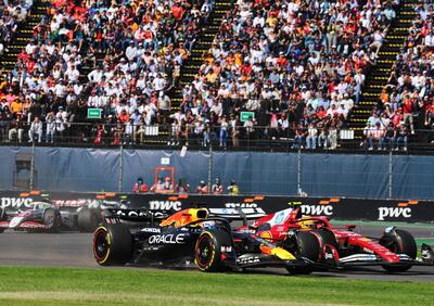 Formula 1. Solo io penalizzato!: Hamilton furioso dopo il GP del Messico, attacco alla FIA e a Verstappen