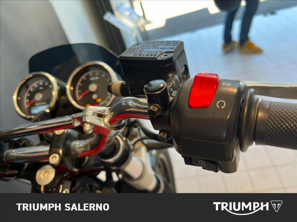 Royal Enfield Interceptor 650 Chrome (2020) (9)